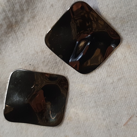 3 pair Post Earrings - Picture 2 of 6